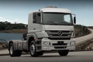 Mercedes-Benz Axor 1933 4x2 2011 года